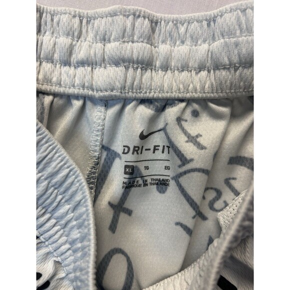 Nike Lot Boys Outfits Shirts Shorts Sets Athletic Sports Basketball Youth XL - Picture 11 of 11